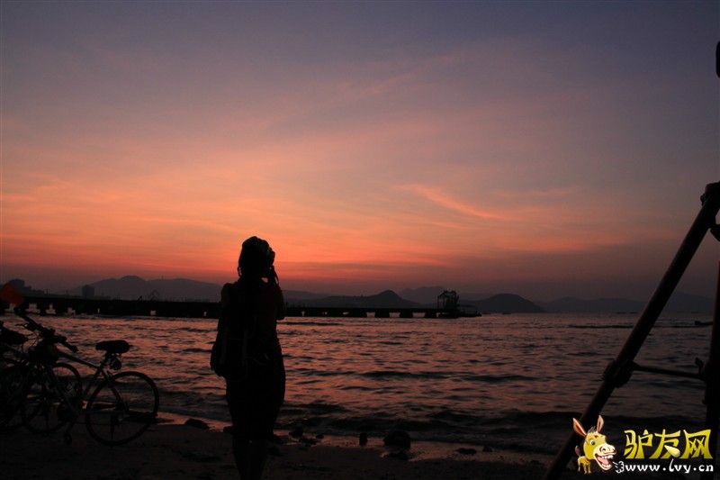 ����һ��ȥ�� �ﳵȥ���ǿ��ճ�����Ƭ